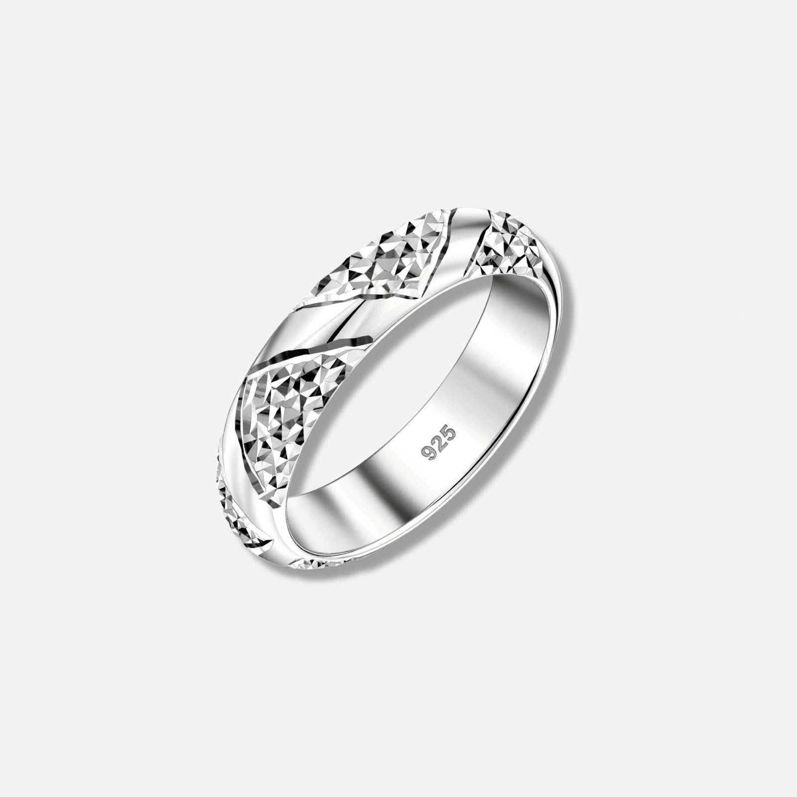 925 STERLING SILVER WITH DIAMOND CUT RING