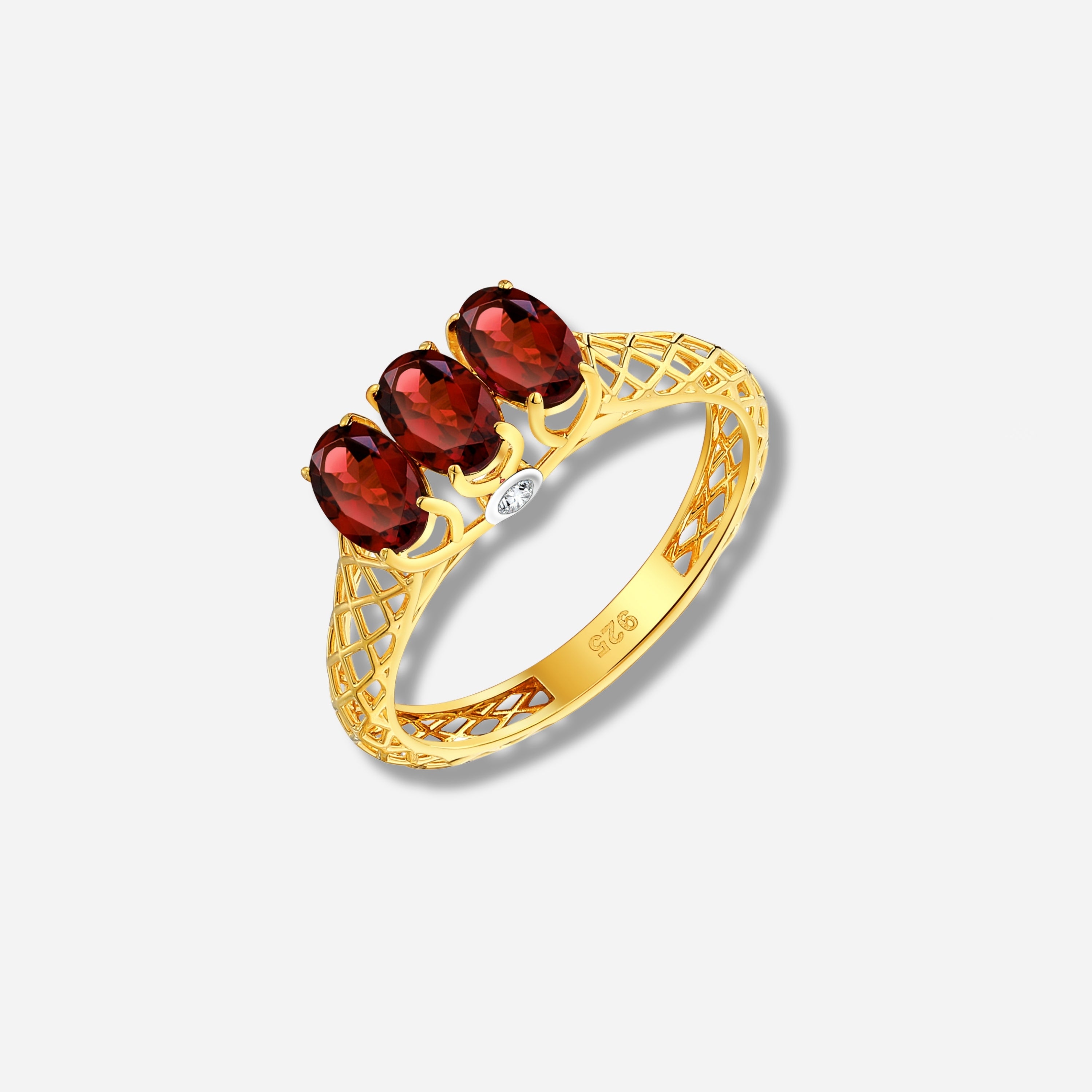 925 STERLING SILVER LE MESH RING WITH GARNET