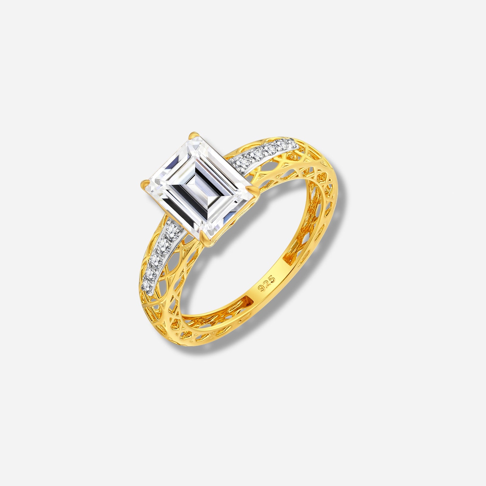 925 STERLING SILVER LE MESH RING WITH WHITE TOPAZ