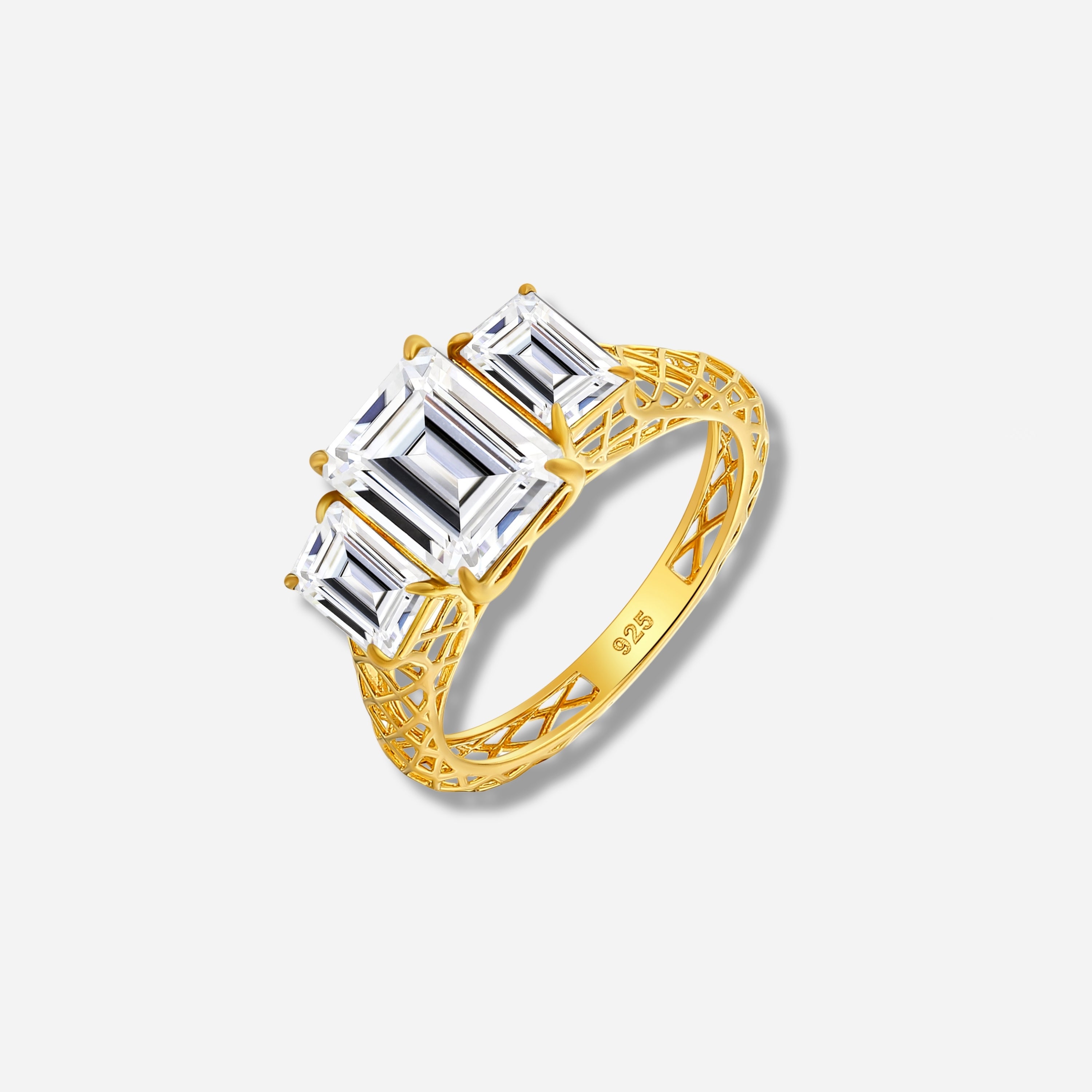 925 STERLING SILVER LE MESH RING WITH WHITE TOPAZ