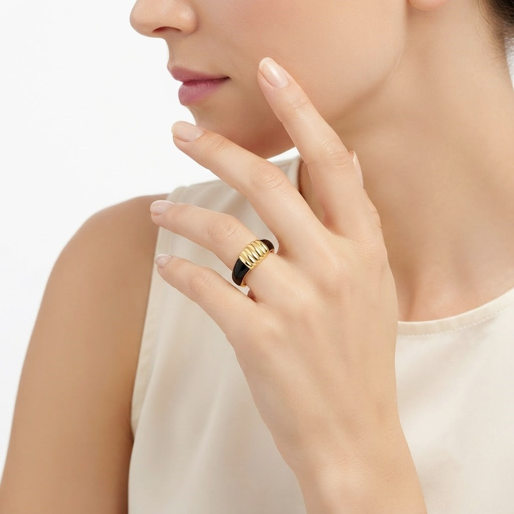 925 STERLING SILVER ENAMELED RING
