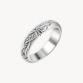 925 STERLING SILVER WITH DIAMOND CUT RING