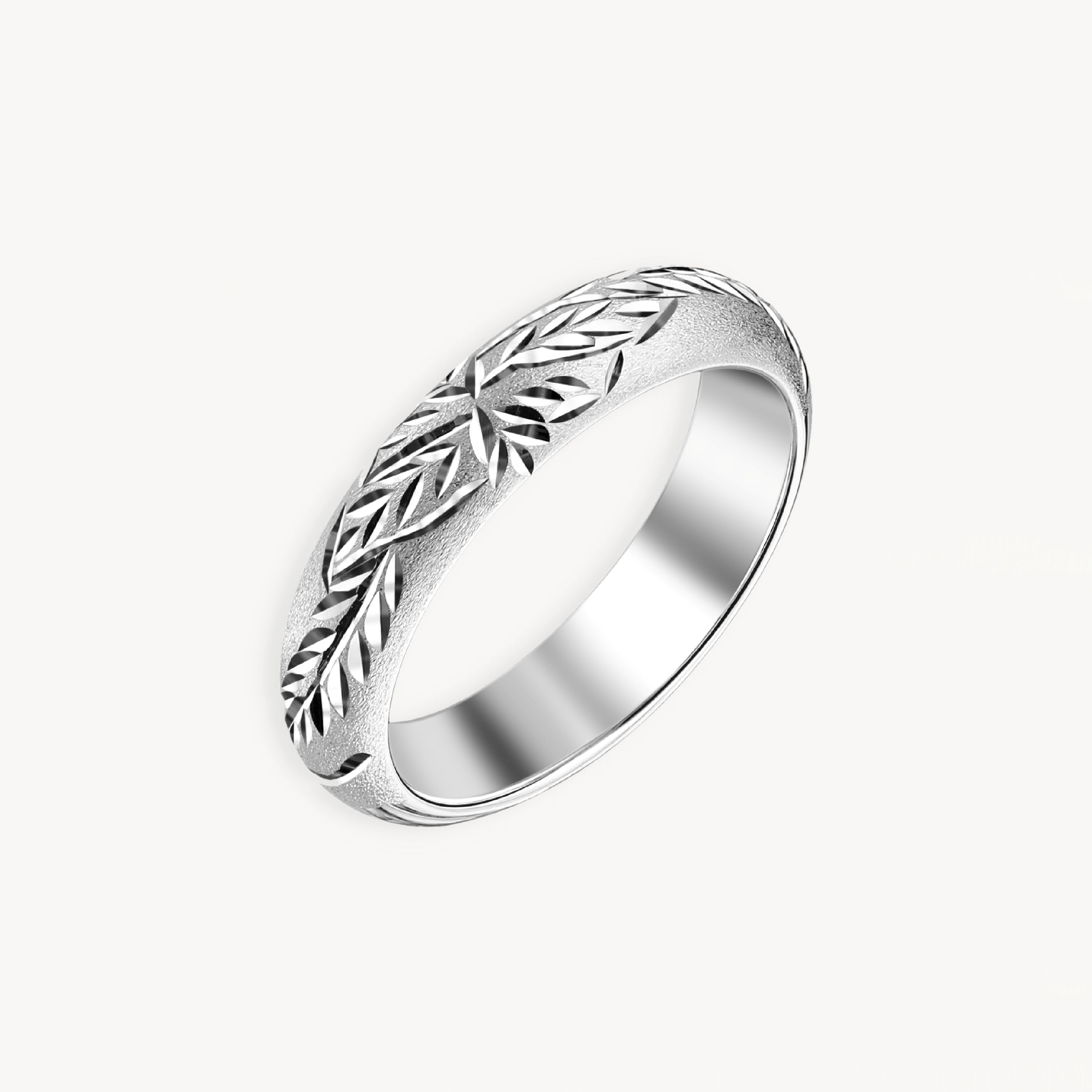 925 STERLING SILVER WITH DIAMOND CUT RING
