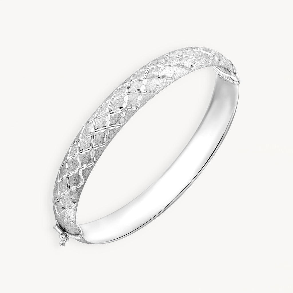 925 STERLING SILVER DIAMOND CUT TUBE HINGED BANGLE