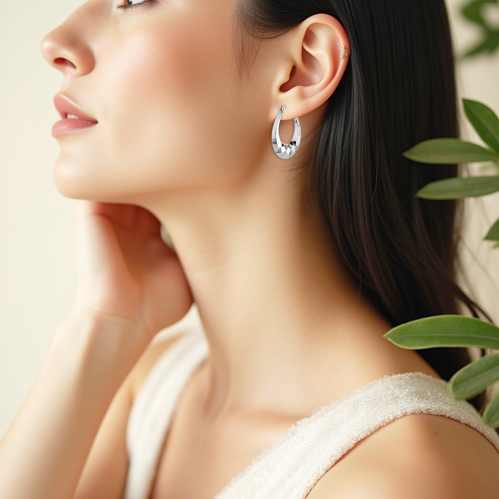 925 STERLING SILVER 25.0 MM. BACK TO BACK FACETED PATTERN CREOLE HOOP EARRINGS