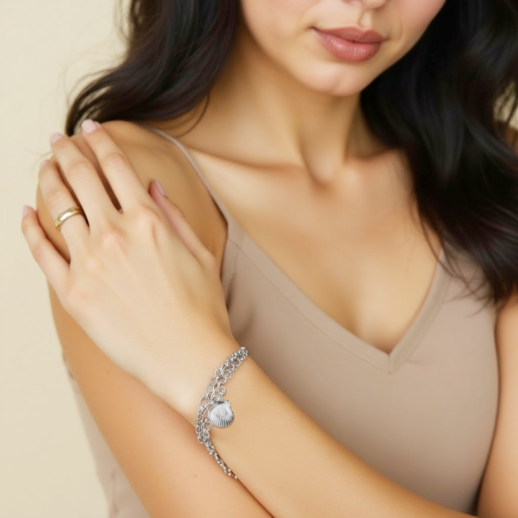 925 STERLING SILVER COCKLE CHARM F51481