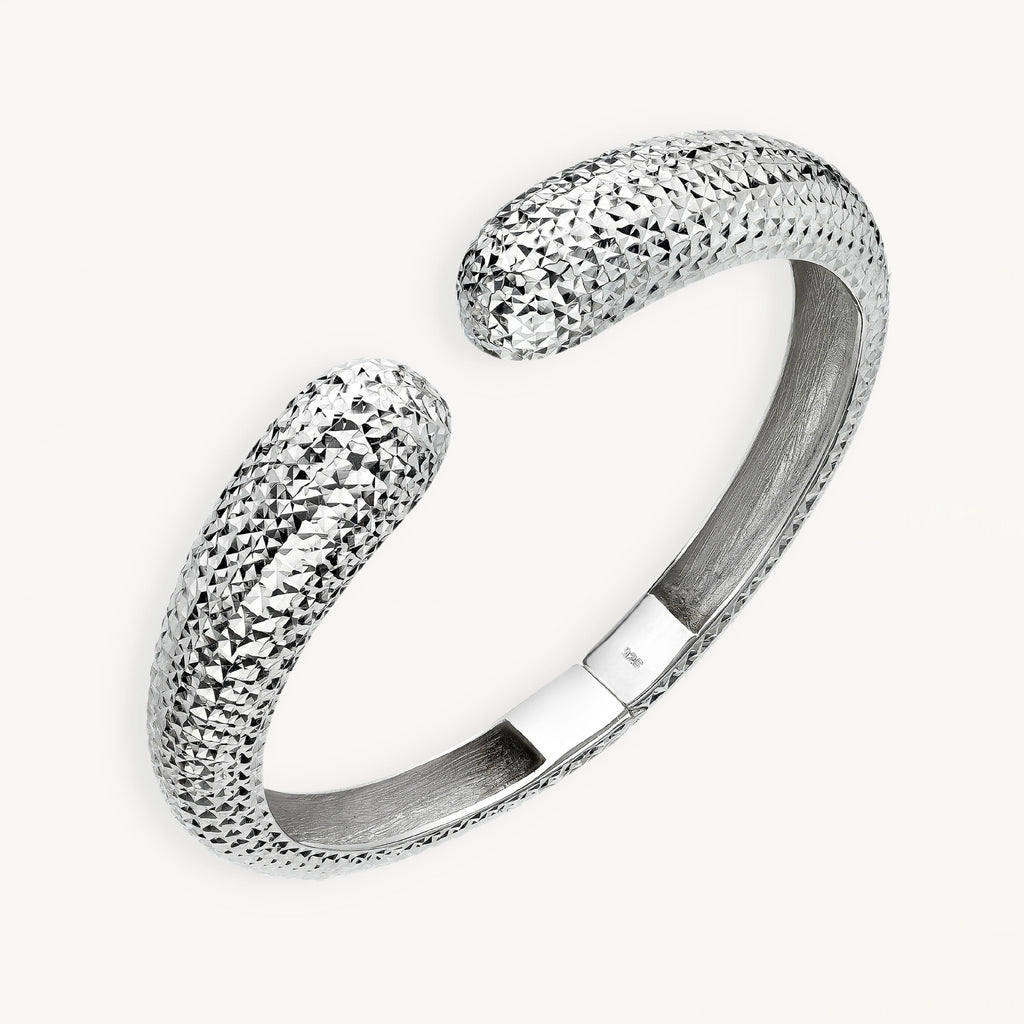 925 STERLING SILVER DIAMOND CUT WITH HINGED BANGLE