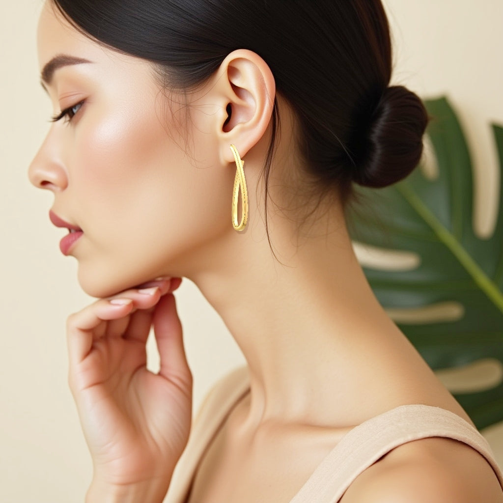 925 STERLING SILVER FANCY PEAR SHAPE EARRINGS