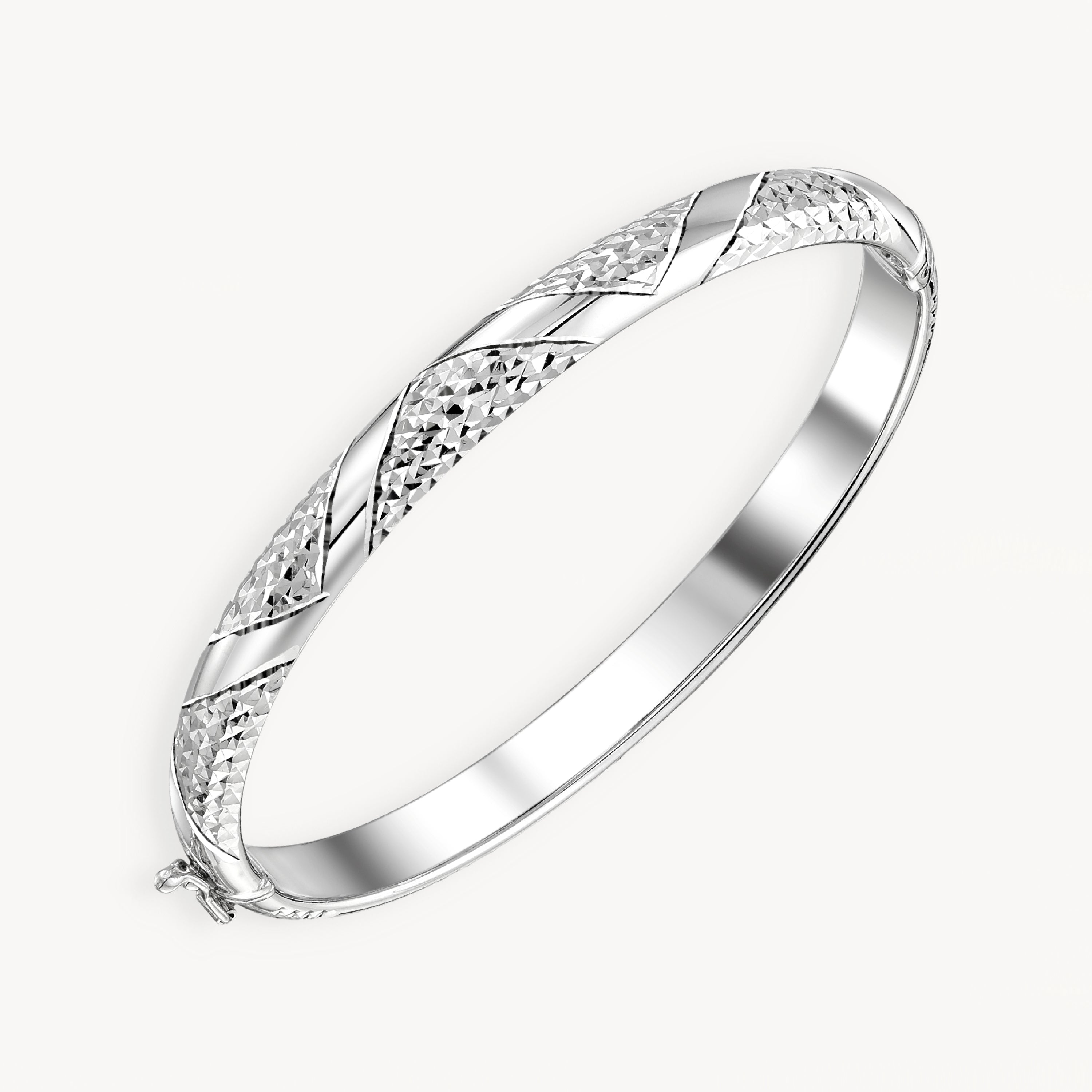 925 STERLING SILVER DIAMOND CUT TUBE HINGED BANGLE