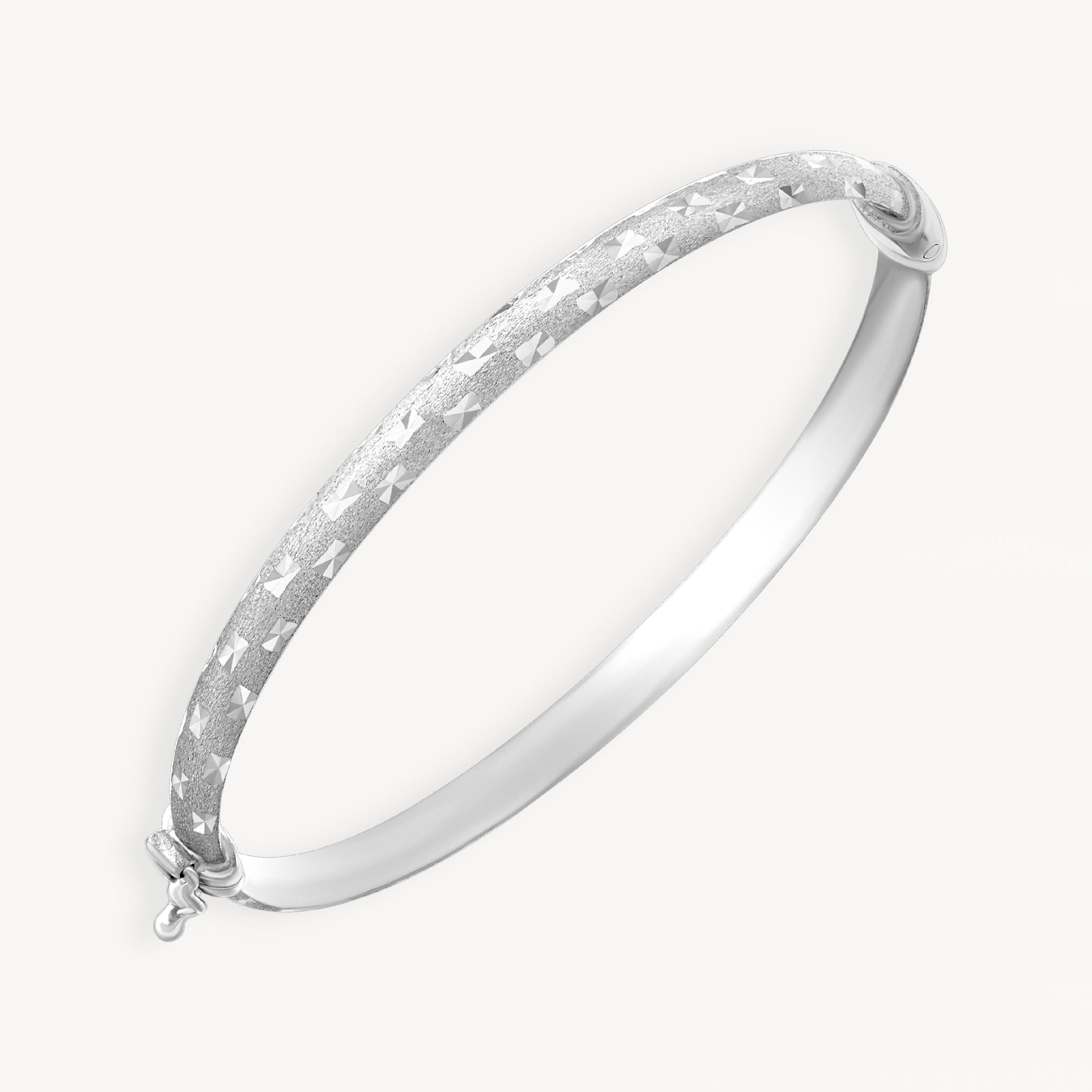925 STERLING SILVER DIAMOND CUT TUBE HINGED BANGLE