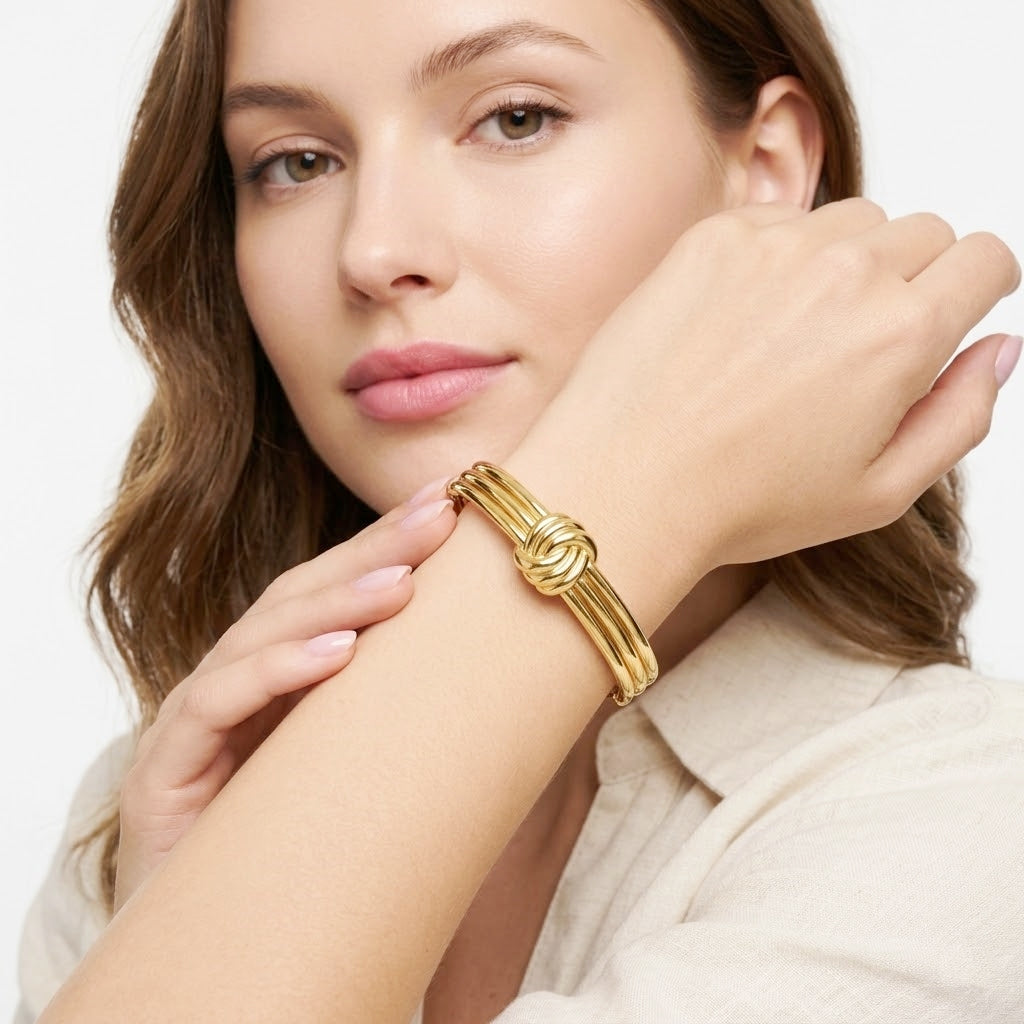 925 STERLING SILVER CLASSIC HINGED BANGLE