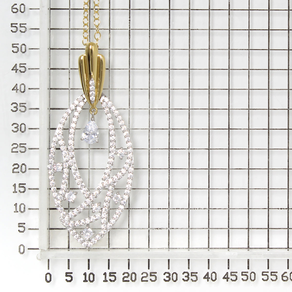 925 STERLING SILVER PENDANT WITH CHAIN