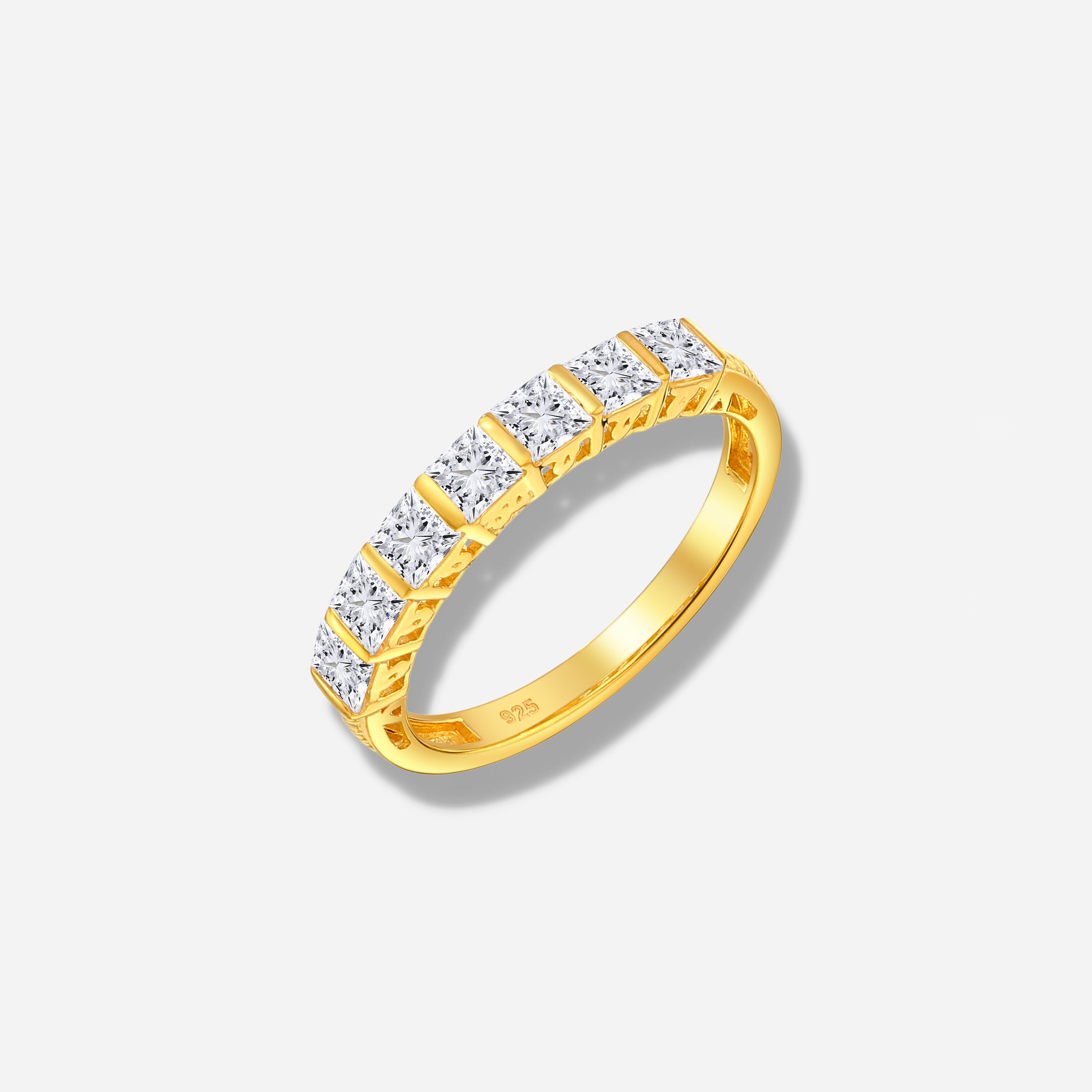 925 STERLING SILVER RING WITH CUBIC ZIRCONIA