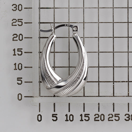 925 STERLING SILVER BACK TO BACK TIRE THREAD HOOP EARRINGS F23247