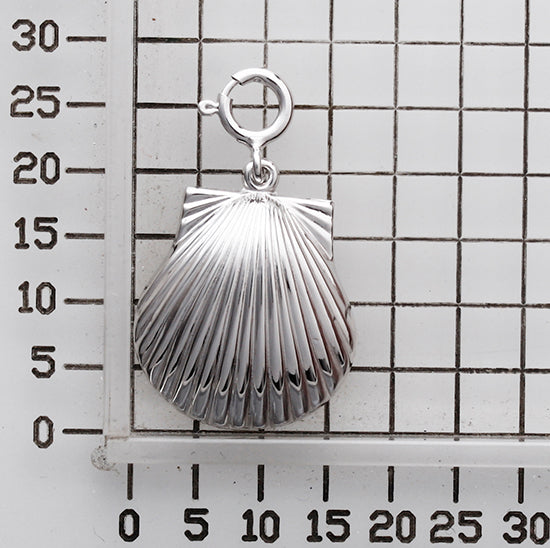 925 STERLING SILVER COCKLE CHARM F51481